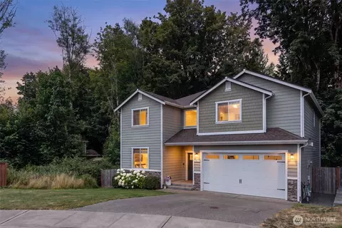 7617 Deschutes Woods Ct SE, Olympia, WA 98501