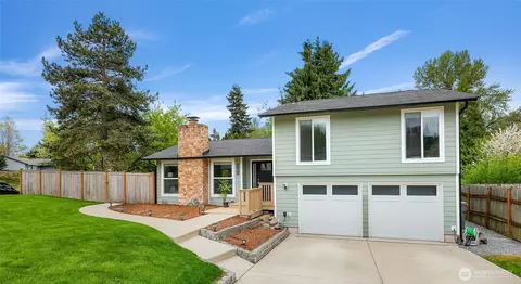 14013 113th Ave NE, Kirkland, WA 98034