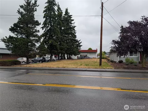 9115 271st St NW, Stanwood, WA 98292