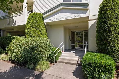 6300 32nd Ave NW #302, Seattle, WA 98107
