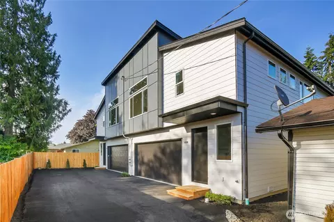 629 107th Pl SW #A, Everett, WA 98204