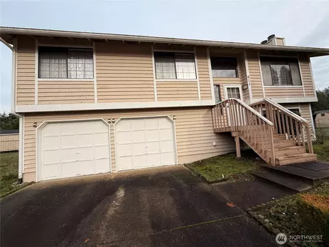 611 162nd St E, Tacoma, WA 98445