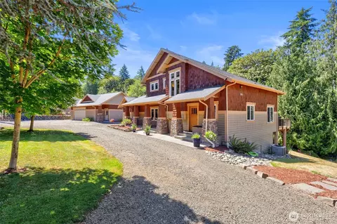 1956 NE Trail Way, Poulsbo, WA 98370