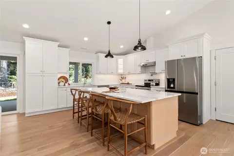 Kitchen - 850 E Vine Maple Ln, Union, WA 98592 photo 1 of 7
