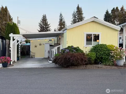 18501 52nd Ave W #53, Lynnwood, WA 98037
