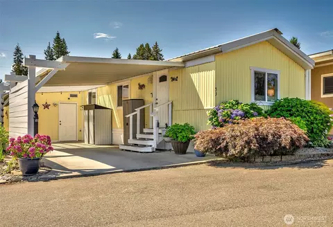 18501 52nd Ave W #53, Lynnwood, WA 98037