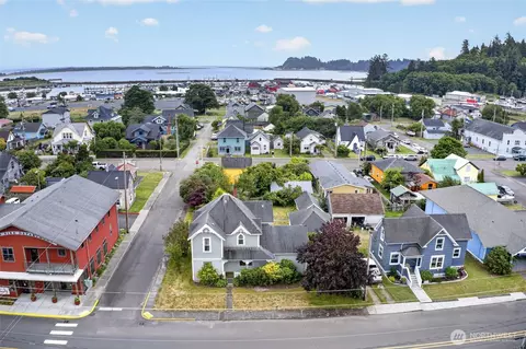 View/Area - 231 Spruce St, Ilwaco, WA 98624 photo 1 of 8