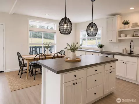Kitchen - 1961 Crystal Mountain Dr #101, Enumclaw, WA 98022 photo 3 of 3