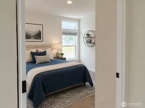 Bedroom - 1961 Crystal Mountain Dr #101, Enumclaw, WA 98022 photo 1 of 2