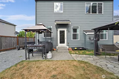 Exterior - 722 Williams St NW, Orting, WA 98360 photo 4 of 7