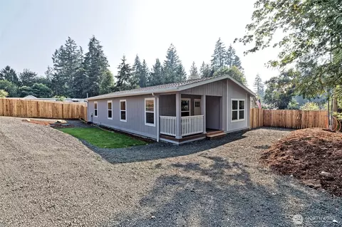 2371 E Crestview Dr, Shelton, WA 98584