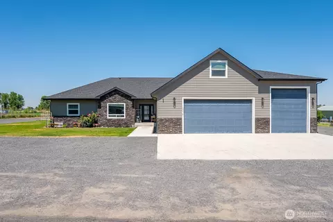 10316 Road 59 NE, Moses Lake, WA 98837