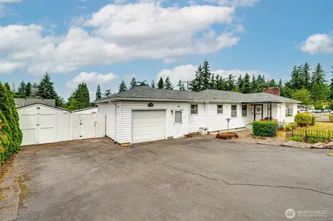 813 N 16th Ave, Kelso, WA 98626