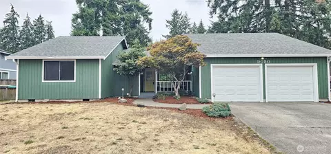 9050 Quinault Dr NE, Olympia, WA 98516