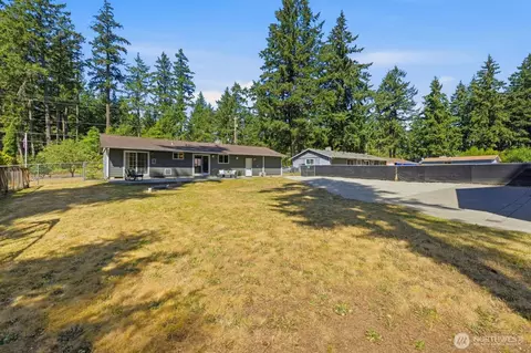 Exterior - 20913 22nd Ave E, Spanaway, WA 98387 photo 3 of 11