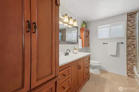 Bath - 20913 22nd Ave E, Spanaway, WA 98387 photo 1 of 2