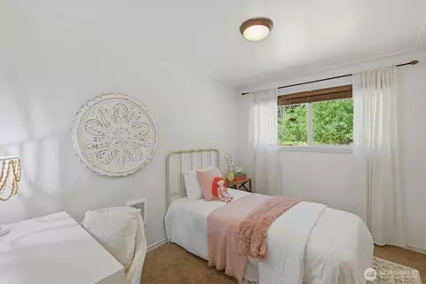Bedroom - 20913 22nd Ave E, Spanaway, WA 98387 photo 1 of 5