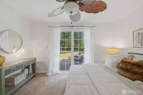 Bedroom - 20913 22nd Ave E, Spanaway, WA 98387 photo 5 of 5