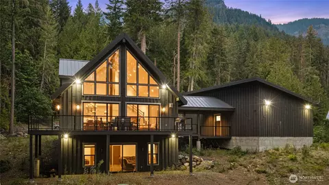 4193 Kachess Dam Rd, Easton, WA 98925