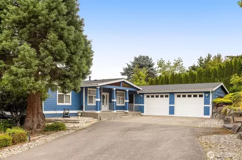 15110 SE 53rd Pl, Bellevue, WA 98006