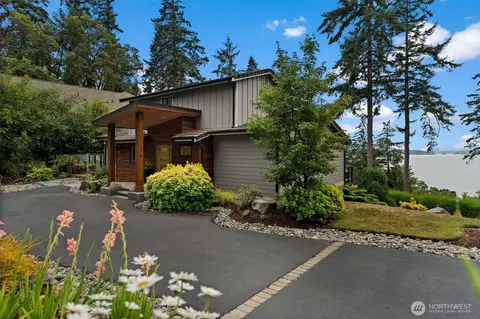 176 Brick Kiln Rd, Fox Island, WA 98333