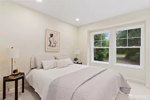 Bedroom - 24984 SE 367th Way, Enumclaw, WA 98022 photo 2 of 2