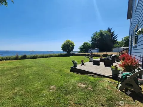 370 Olympic View Ave NE, Ocean Shores, WA 98569