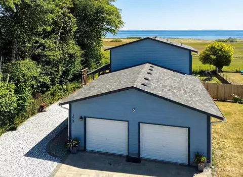 370 Olympic View Ave NE, Ocean Shores, WA 98569