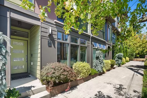 23912 55th Ave W, Mountlake Terrace, WA 98043