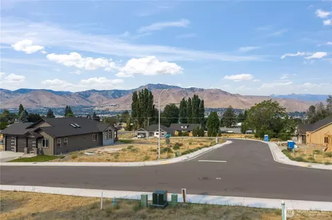3267 NW Brianna Ave Pl, East Wenatchee, WA 98802