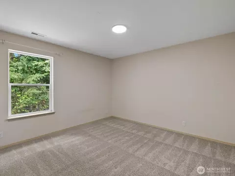 Bedroom - 5304 114th St NE, Everett, WA 98208 photo 1 of 4