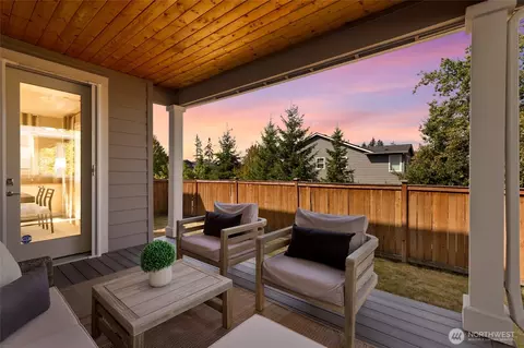 Exterior - 22324 44th Dr SE, Bothell, WA 98021 photo 3 of 4