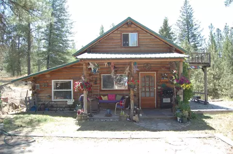 74 Stonehaven Rd, Tonasket, WA 98855