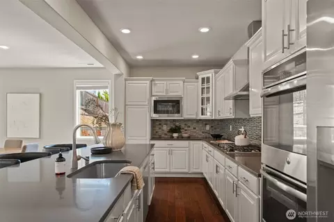 21221 41st Ave SE, Bothell, WA 98021 photo 9