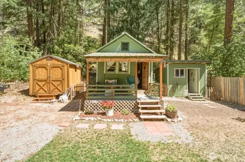 17964 Entiat River Rd, Entiat, WA 98822