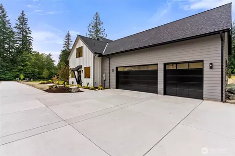 Exterior - 40440 306th Ave SE, Enumclaw, WA 98022 photo 1 of 2