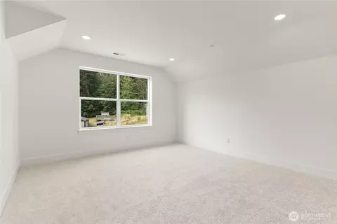 Bedroom - 40440 306th Ave SE, Enumclaw, WA 98022 photo 6 of 6