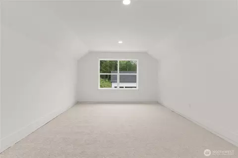 Bedroom - 40440 306th Ave SE, Enumclaw, WA 98022 photo 5 of 6