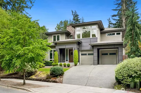 10034 Slater Ave NE, Kirkland, WA 98033