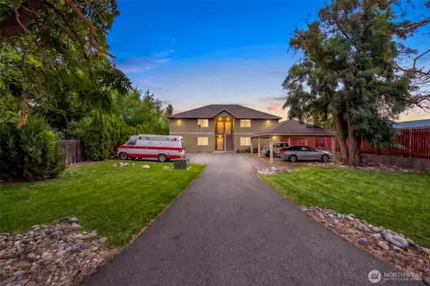 1005 Cascade St, Wenatchee, WA 98801