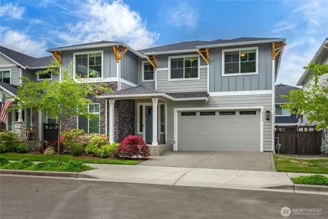 22992 SE Sycamore St, Black Diamond, WA 98010