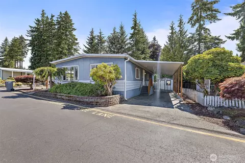 3832 164th St SW #19, Lynnwood, WA 98087