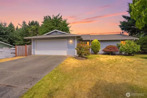 2723 Webber Ct, Steilacoom, WA 98388