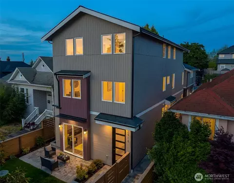 2414 Queen Anne Ave N, Seattle, WA 98119