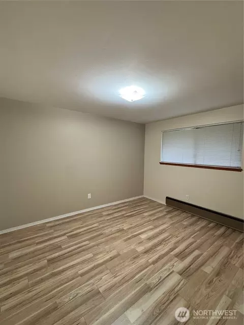 Bedroom - 8930 7th Ave SE, Everett, WA 98208 photo 2 of 3