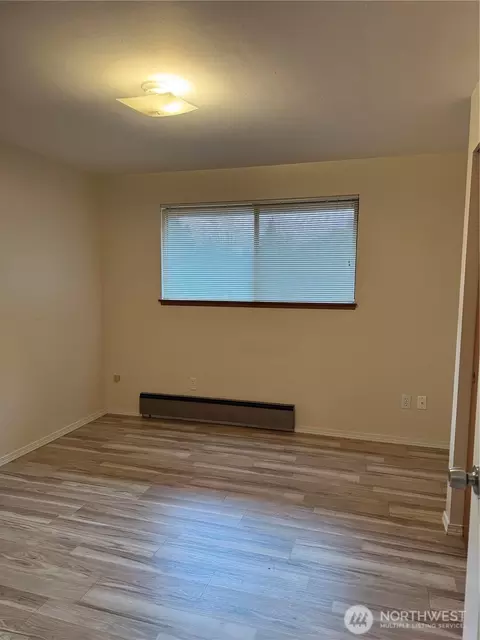 Bedroom - 8930 7th Ave SE, Everett, WA 98208 photo 1 of 3