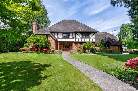 6573 NE Windermere Rd, Seattle, WA 98105