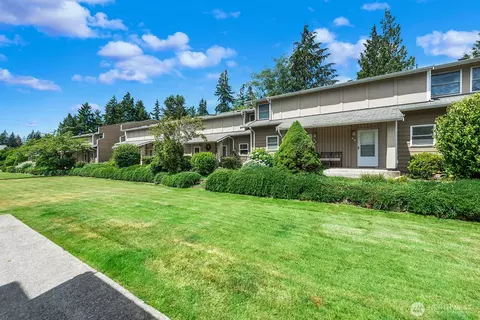 18524 52nd Ave W #A3, Lynnwood, WA 98037
