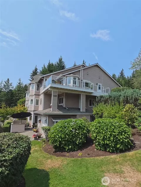 22760 SE 43rd Ct #2617, Issaquah, WA 98029