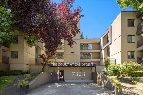 7323 Sand Point Way NE #312, Seattle, WA 98115